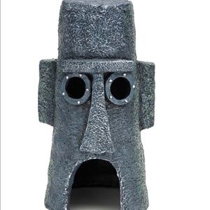 Fish tank decorations 😙🐠